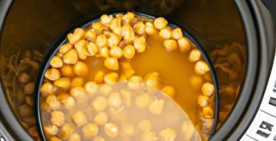 Cómo hacer un cocido de garbanzos en olla express Thermomix