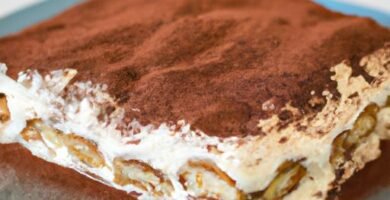 Tarta de tiramisú fácil con mascarpone y nata Thermomix