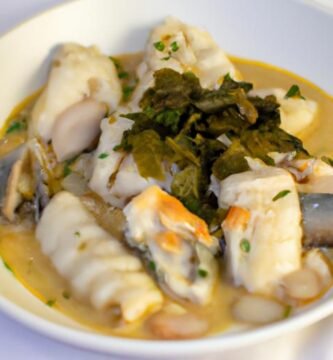 Receta merluza a la marinera con almejas y gambas Thermomix