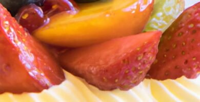 Tarta de hojaldre con crema pastelera y frutas Thermomix