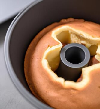 Bizcocho sin gluten en freidora de aire Thermomix