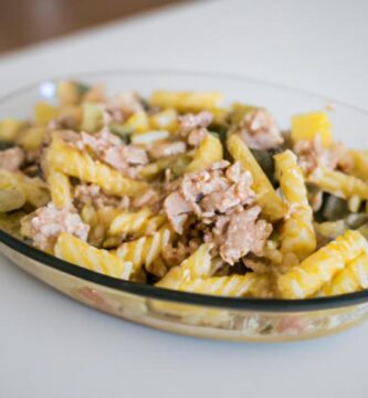 Ensalada de pasta con atun y piña Thermomix