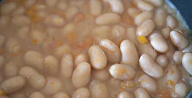 Alubias blancas con chorizo en olla express Thermomix