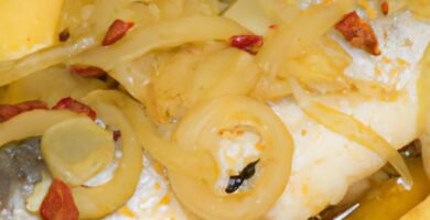 Receta de pescado al horno con patatas cebolla y pimientos Thermomix