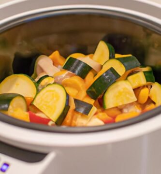 Cómo hacer un pisto con berenjena y calabacín Thermomix