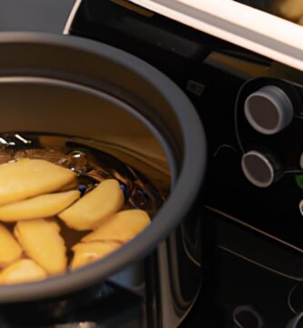 Freir patatas en freidora de aire cecotec Thermomix